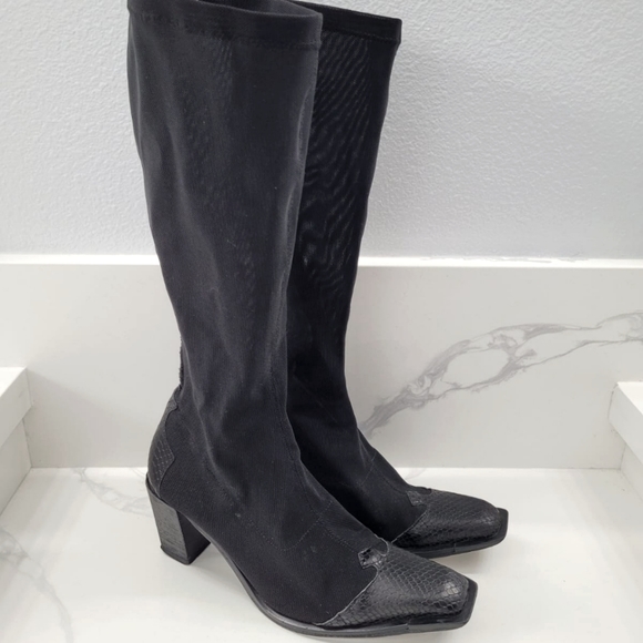 Shoes - Vintage Italian Made Leather Square Toe Mesh Snake Sock Boots